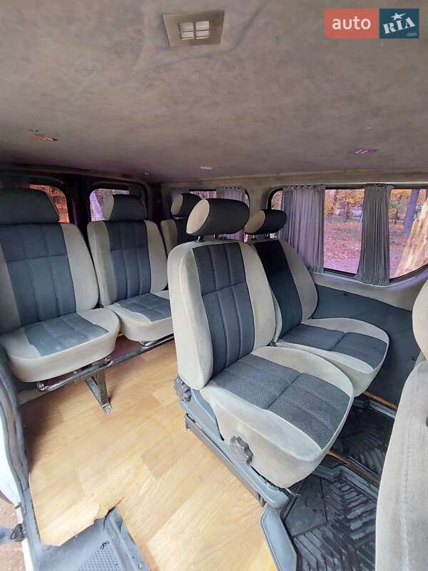 Минивэн Opel Vivaro 2004 в Чернигове фото 10 Минивэн Opel Vivaro 2004 в Чернигове