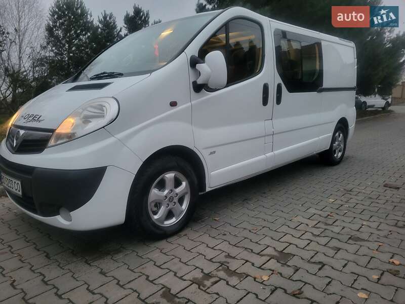 Минивэн Opel Vivaro 2012 в Хмельницком