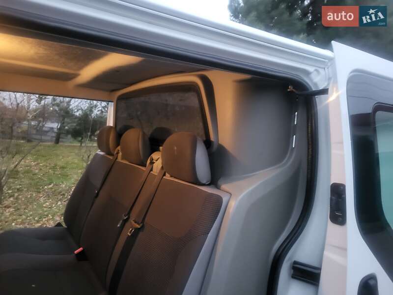 Минивэн Opel Vivaro 2012 в Хмельницком