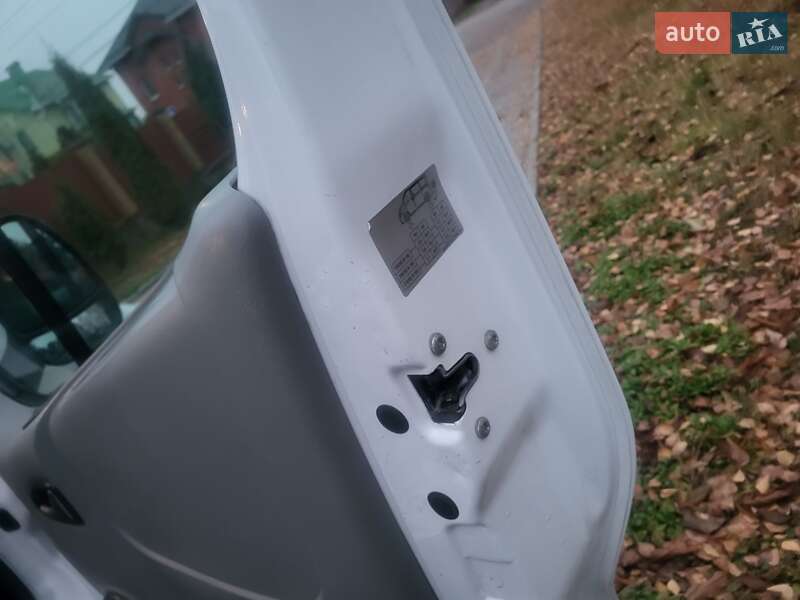 Минивэн Opel Vivaro 2012 в Хмельницком