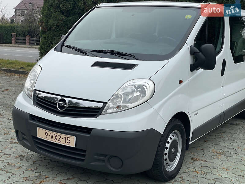 Минивэн Opel Vivaro 2012 в Дубно фото 18 Минивэн Opel Vivaro 2012 в Дубно