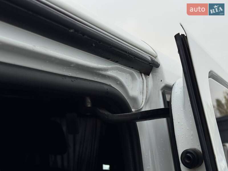 Мінівен Opel Vivaro 2018 в Рівному