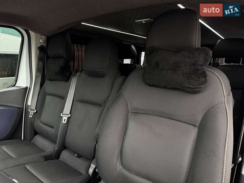 Мінівен Opel Vivaro 2018 в Рівному