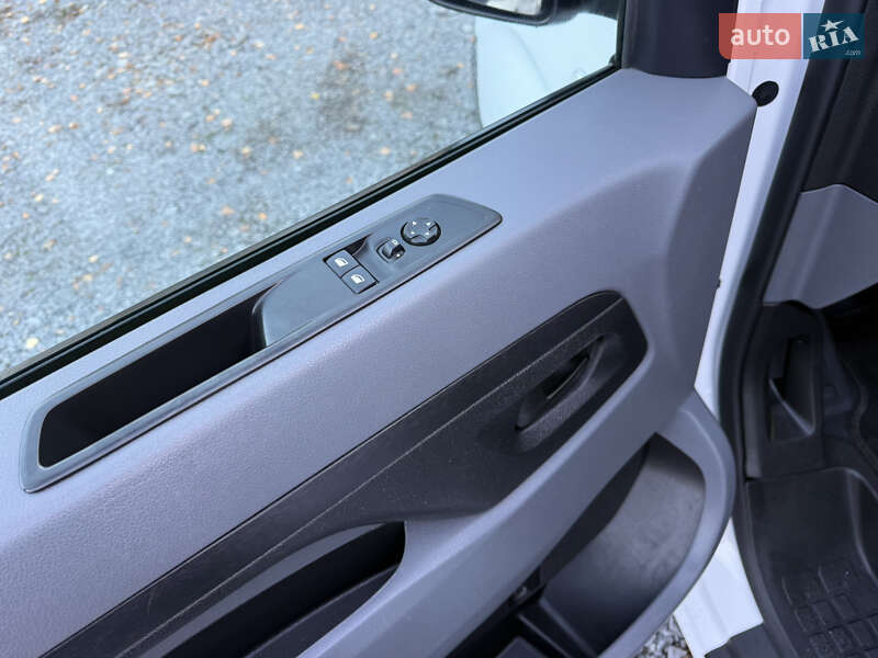 Рефрижератор Opel Vivaro 2022 в Ровно