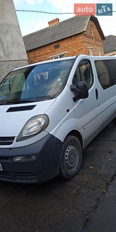 Минивэн Opel Vivaro 2001 в Козове фото Минивэн Opel Vivaro 2001 в Козове