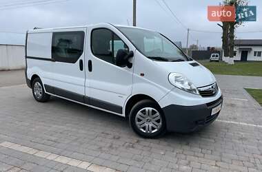 Мінівен Opel Vivaro 2012 в Дубні