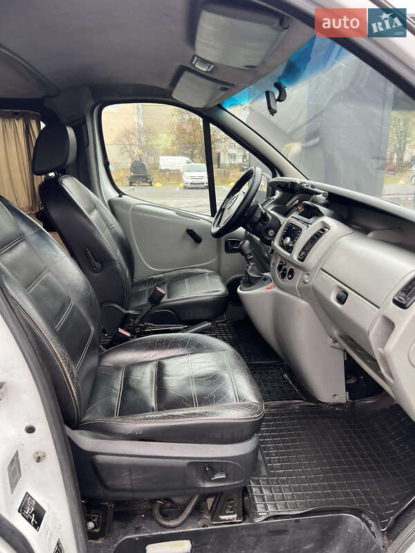 Минивэн Opel Vivaro 2002 в Шептицькому фото 21 Минивэн Opel Vivaro 2002 в Шептицькому