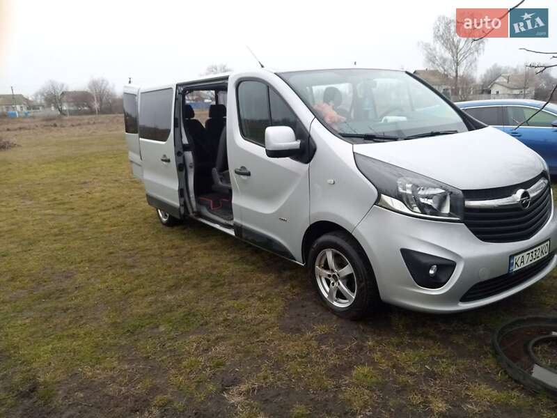 Минивэн Opel Vivaro 2016 в Киеве фото 3 Минивэн Opel Vivaro 2016 в Киеве