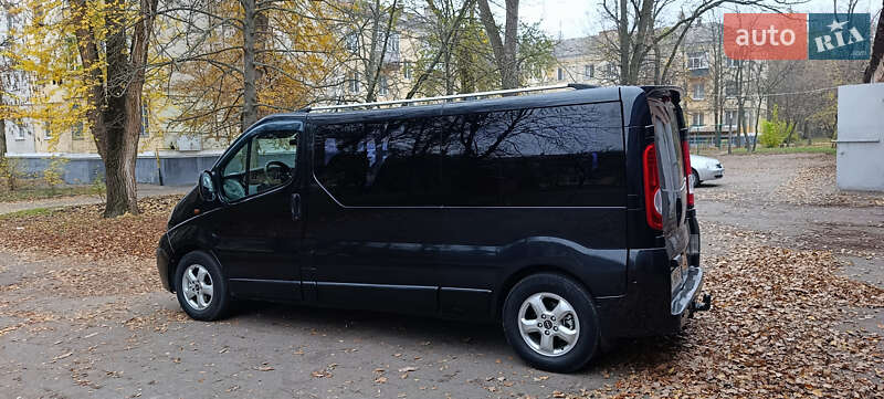 Минивэн Opel Vivaro 2008 в Желтых Водах фото 3 Минивэн Opel Vivaro 2008 в Желтых Водах