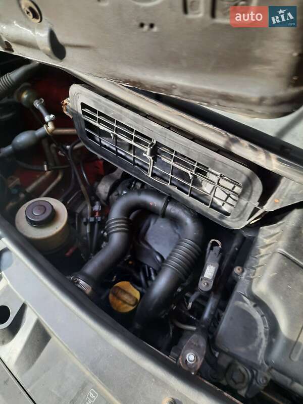 Минивэн Opel Vivaro 2007 в Ивано-Франковске