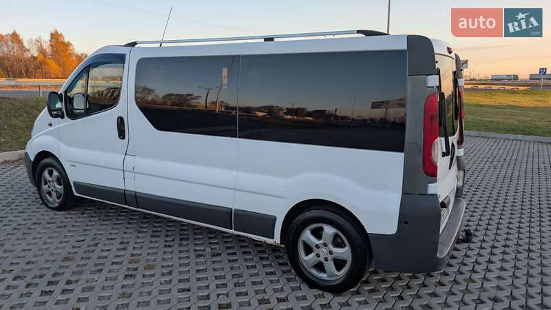 Мінівен Opel Vivaro 2007 в Львові