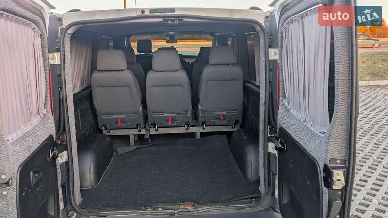 Мінівен Opel Vivaro 2007 в Львові