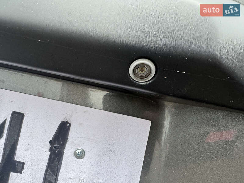 Вантажний фургон Opel Vivaro 2020 в Дубні