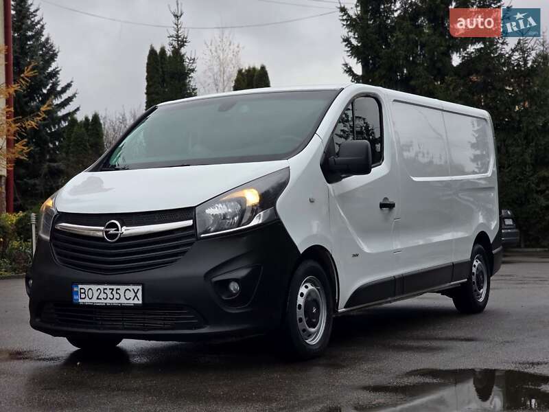 Грузовой фургон Opel Vivaro 2017 в Тернополе