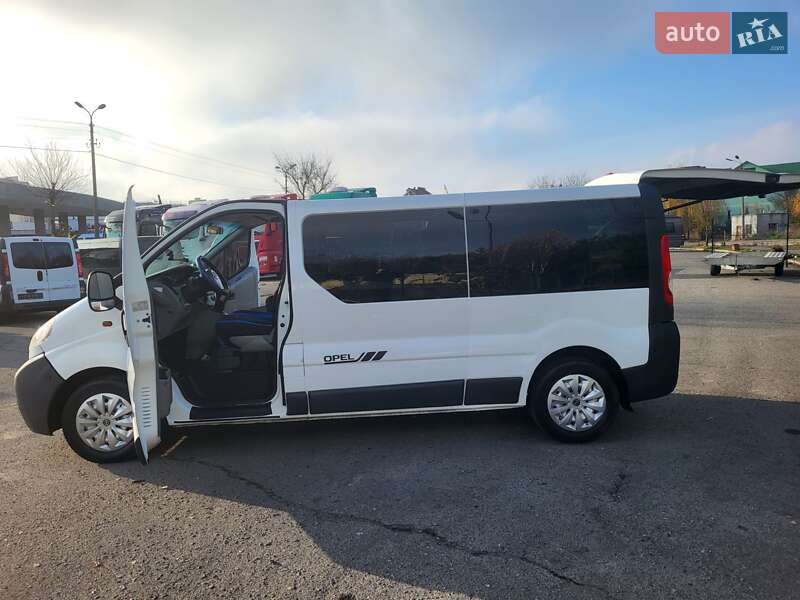 Минивэн Opel Vivaro 2004 в Хмельницком
