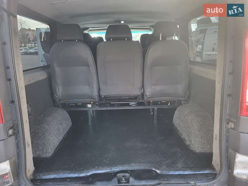 Минивэн Opel Vivaro 2004 в Хмельницком