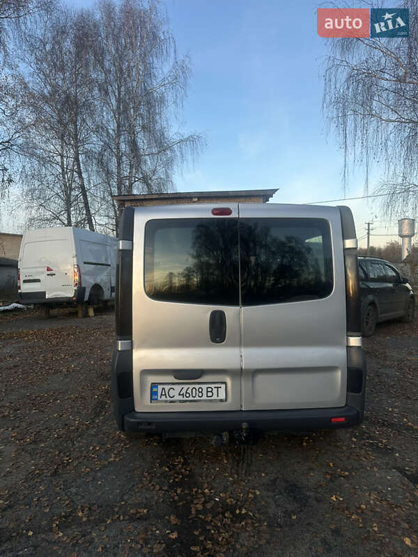 Мінівен Opel Vivaro 2003 в Ковелі