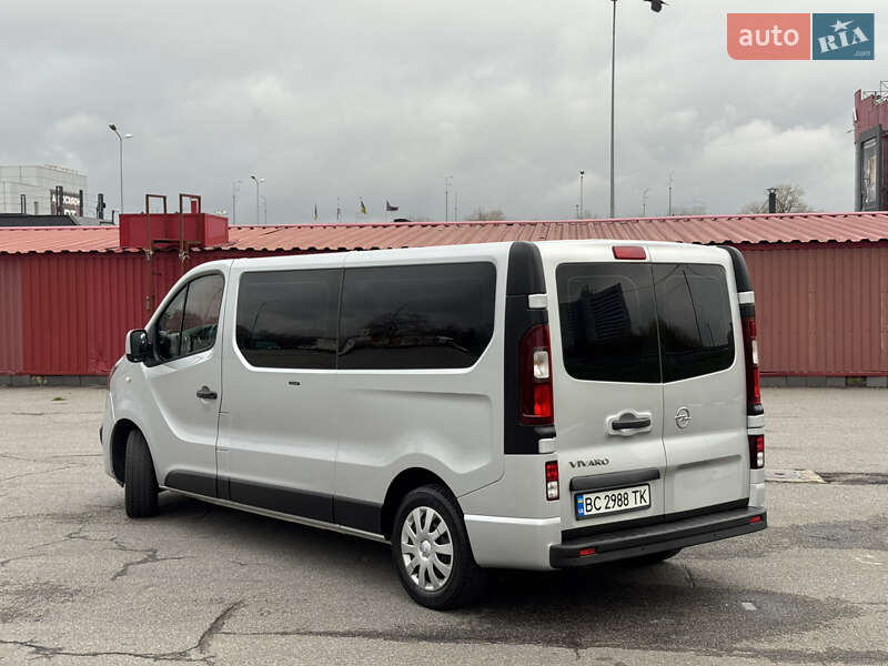 Минивэн Opel Vivaro 2016 в Киеве фото 13 Минивэн Opel Vivaro 2016 в Киеве