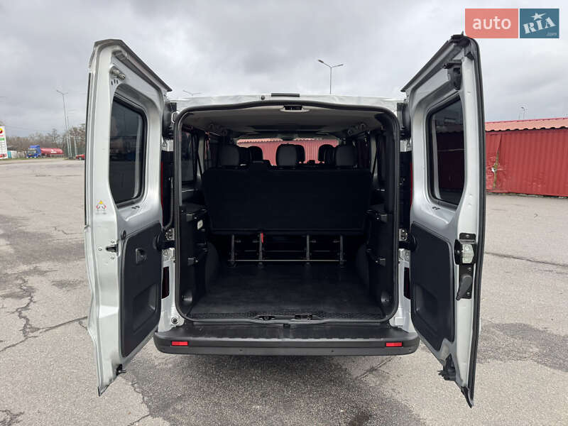 Минивэн Opel Vivaro 2016 в Киеве фото 36 Минивэн Opel Vivaro 2016 в Киеве