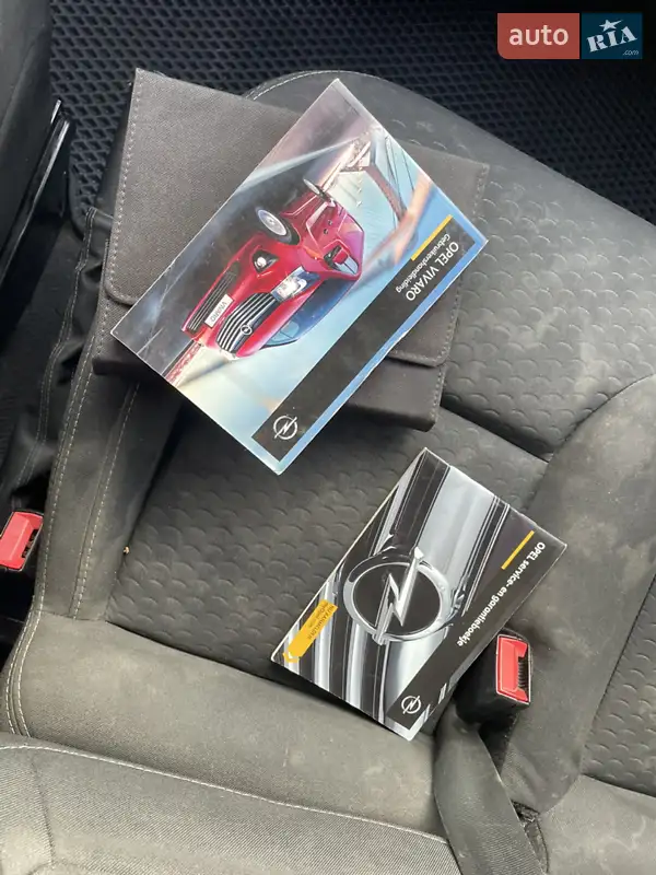 Мінівен Opel Vivaro 2016 в Івано-Франківську документ 3 фото Мінівен Opel Vivaro 2016 в Івано-Франківську документ