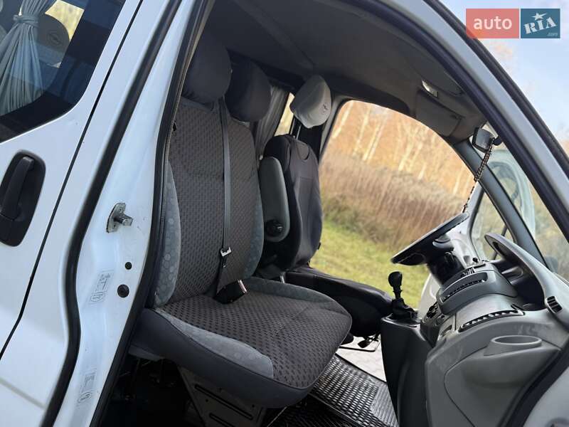 Минивэн Opel Vivaro 2006 в Львове фото 41 Минивэн Opel Vivaro 2006 в Львове