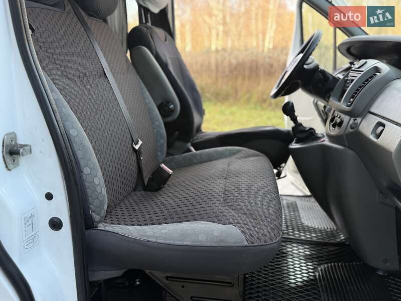 Минивэн Opel Vivaro 2006 в Львове фото 42 Минивэн Opel Vivaro 2006 в Львове