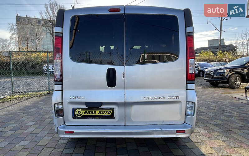 Минивэн Opel Vivaro 2007 в Стрые