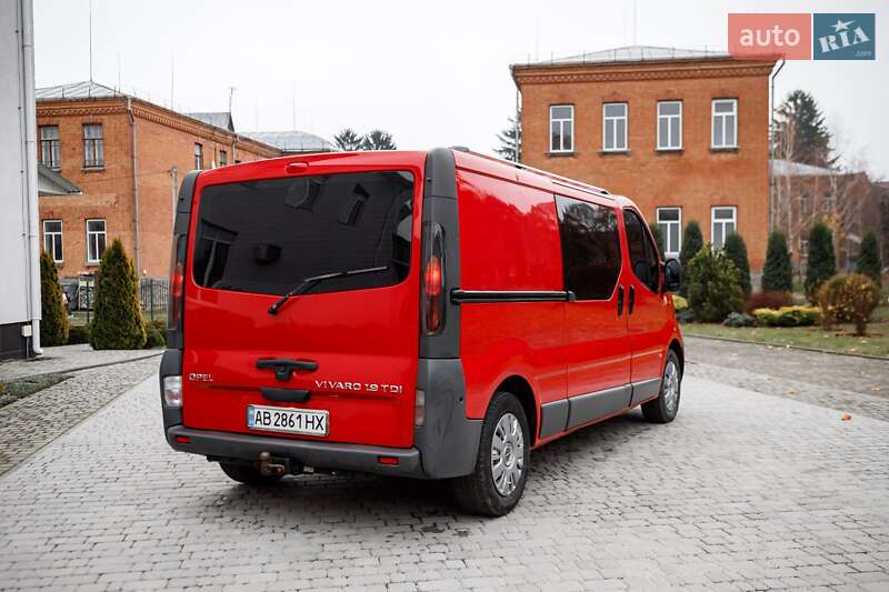 Минивэн Opel Vivaro 2004 в Баре фото 14 Минивэн Opel Vivaro 2004 в Баре