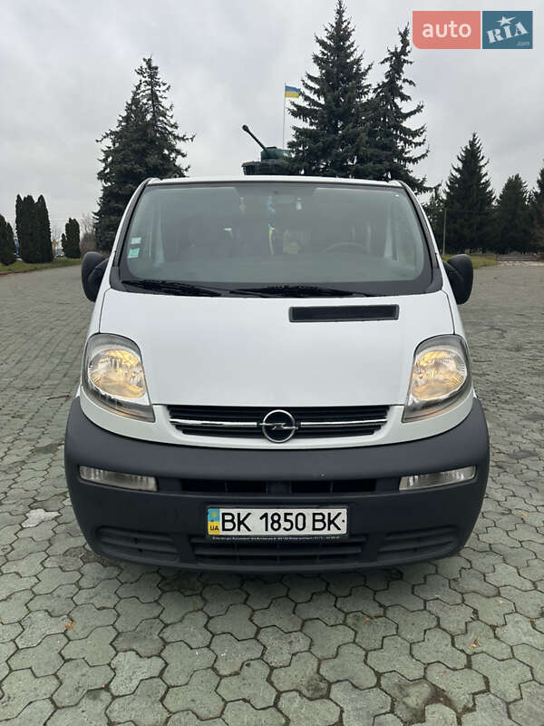 Минивэн Opel Vivaro 2005 в Дубно фото 2 Минивэн Opel Vivaro 2005 в Дубно