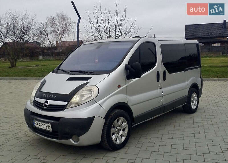 Минивэн Opel Vivaro 2007 в Здолбунове