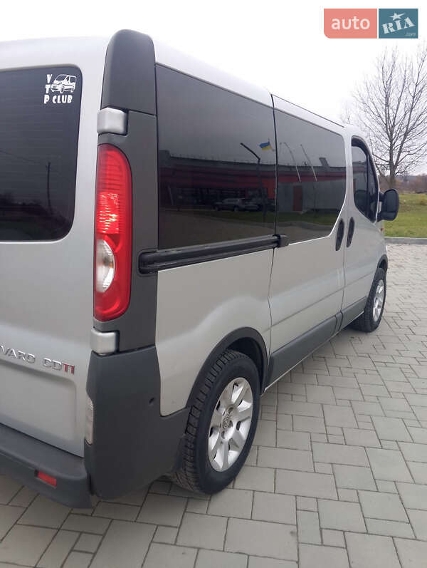 Минивэн Opel Vivaro 2007 в Здолбунове