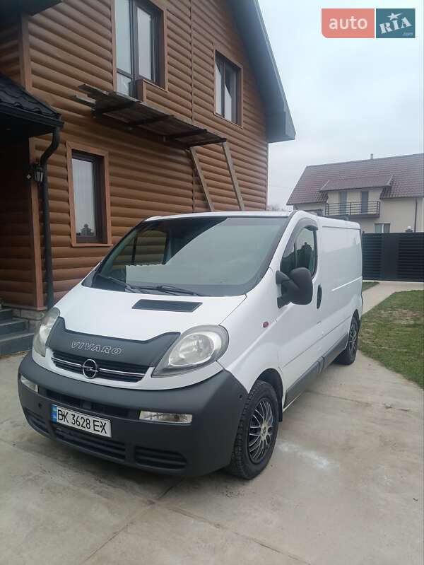 Opel Vivaro 2004 Opel Vivaro 2004