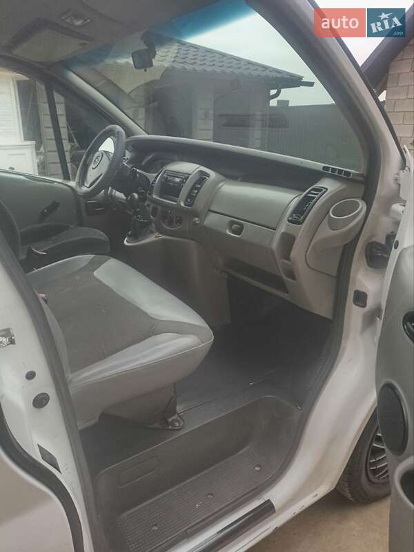 Грузовой фургон Opel Vivaro 2004 в Березному фото 11 Грузовой фургон Opel Vivaro 2004 в Березному