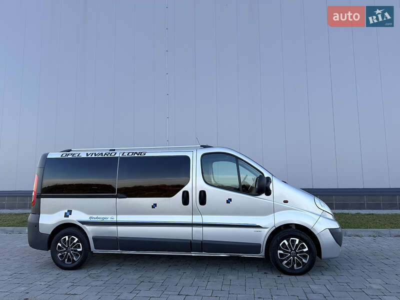Минивэн Opel Vivaro 2014 в Ровно