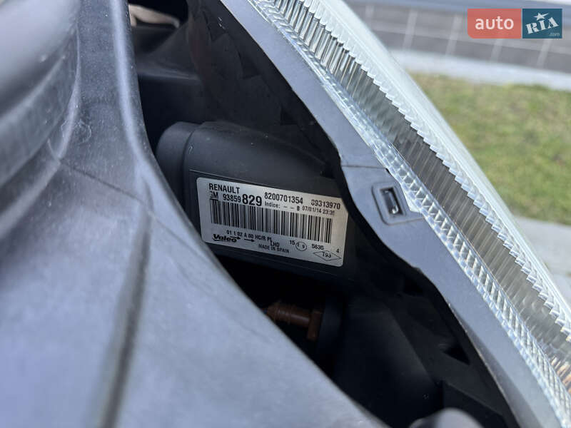 Минивэн Opel Vivaro 2014 в Ровно