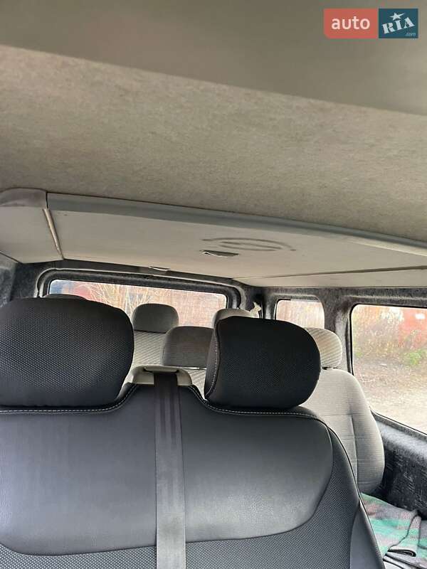 Минивэн Opel Vivaro 2003 в Борщеве фото 4 Минивэн Opel Vivaro 2003 в Борщеве