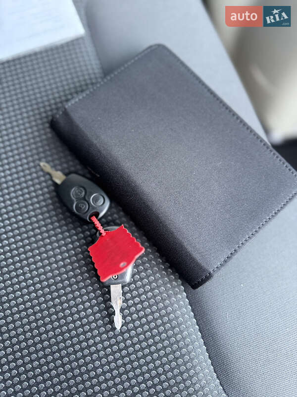 Минивэн Opel Vivaro 2013 в Ровно фото 22 Минивэн Opel Vivaro 2013 в Ровно