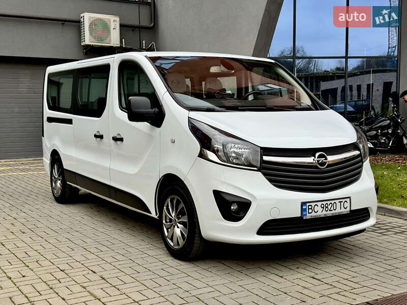 Opel Vivaro 2015 Opel Vivaro 2015