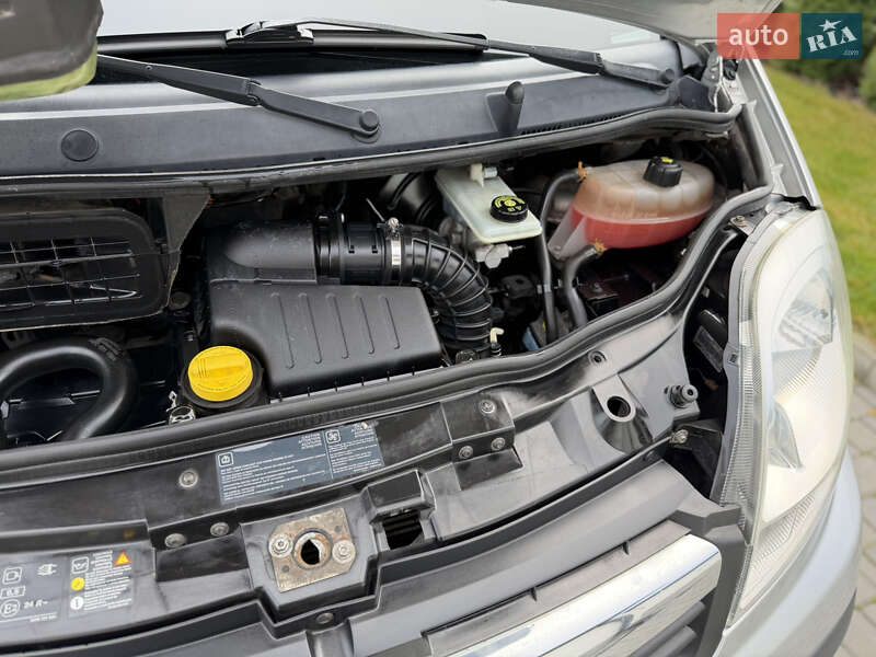 Мінівен Opel Vivaro 2012 в Вінниці фото 28 Мінівен Opel Vivaro 2012 в Вінниці