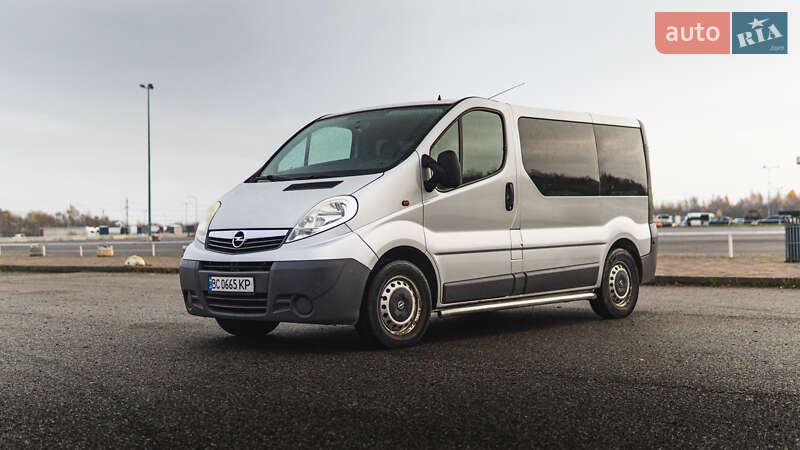 Opel Vivaro 2008 Opel Vivaro 2008