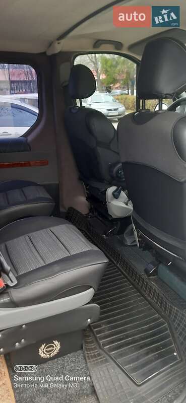 Минивэн Opel Vivaro 2008 в Полтаве