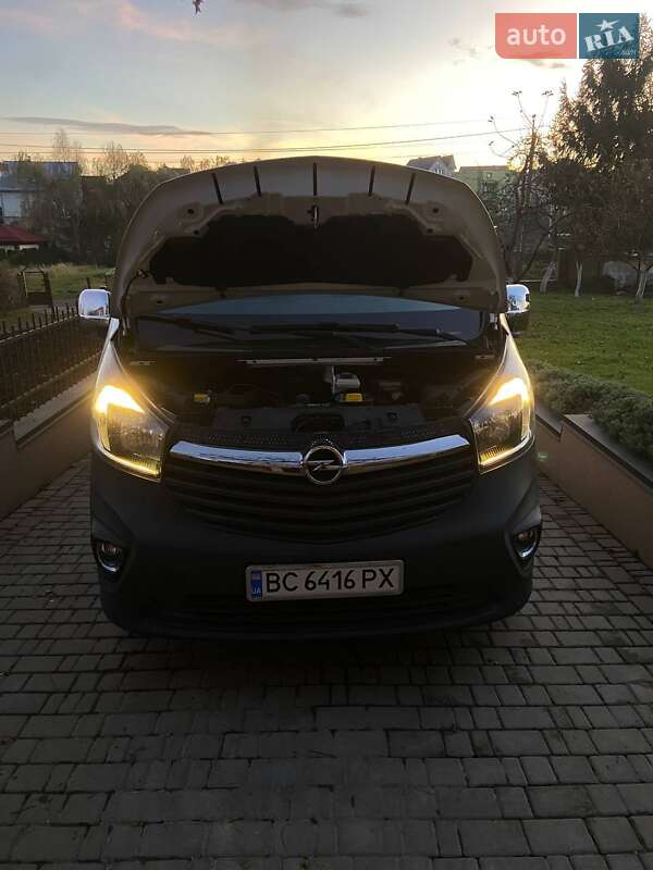 Інші вантажівки Opel Vivaro 2015 в Львові