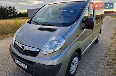 Мінівен Opel Vivaro 2010 в Кропивницькому