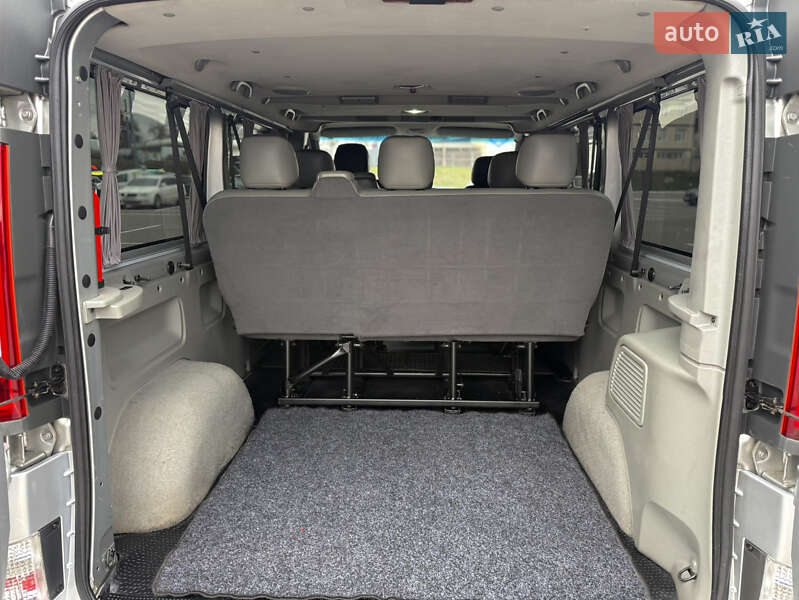 Минивэн Opel Vivaro 2009 в Виннице