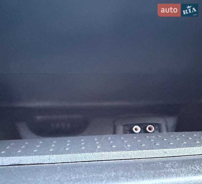 Минивэн Opel Vivaro 2012 в Львове