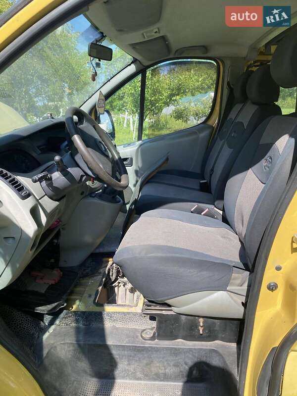 Минивэн Opel Vivaro 2007 в Киеве