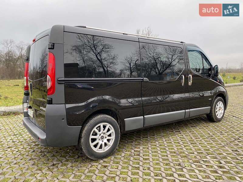 Минивэн Opel Vivaro 2008 в Коломые