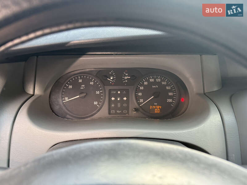 Минивэн Opel Vivaro 2005 в Измаиле фото 20 Минивэн Opel Vivaro 2005 в Измаиле