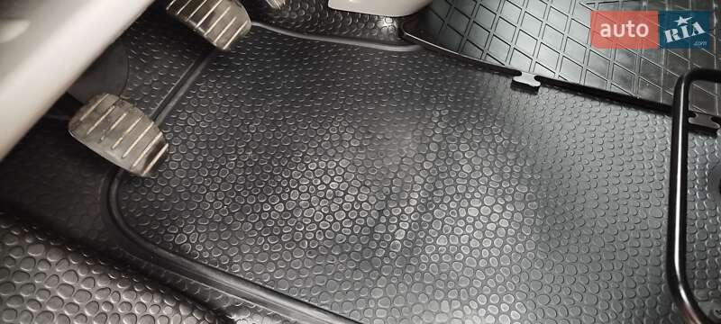 Грузовой фургон Opel Vivaro 2013 в Радомышле фото 20 Грузовой фургон Opel Vivaro 2013 в Радомышле