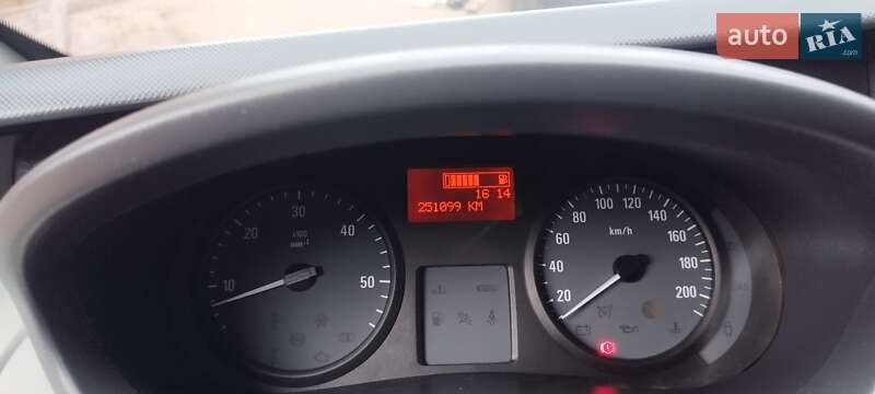 Грузовой фургон Opel Vivaro 2013 в Радомышле фото 27 Грузовой фургон Opel Vivaro 2013 в Радомышле